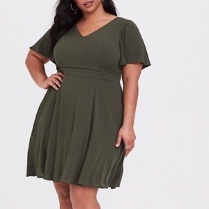TORRID olive green dress, sz 1/14-16